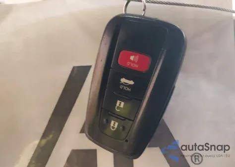 2022 Toyota Camry Se z USA, uszkodzony, nr VIN 4T1T11AK9NU710333